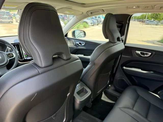 2024 Volvo XC60 - Image 25