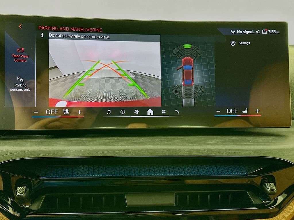 2026 BMW i4 - Image 13