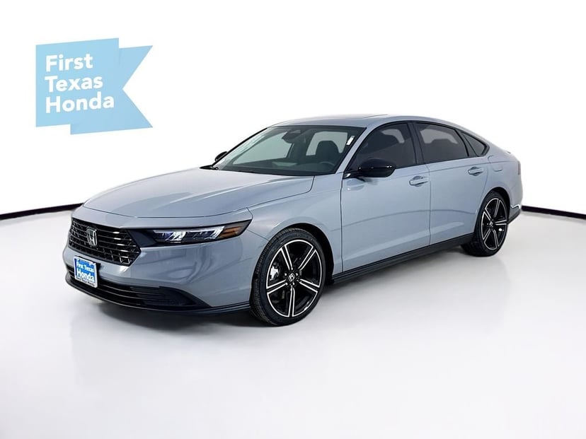 2026 Honda Accord Hybrid - Image 3