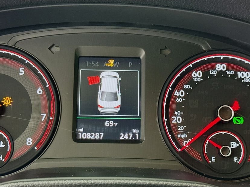 2022 Volkswagen Passat - Image 14