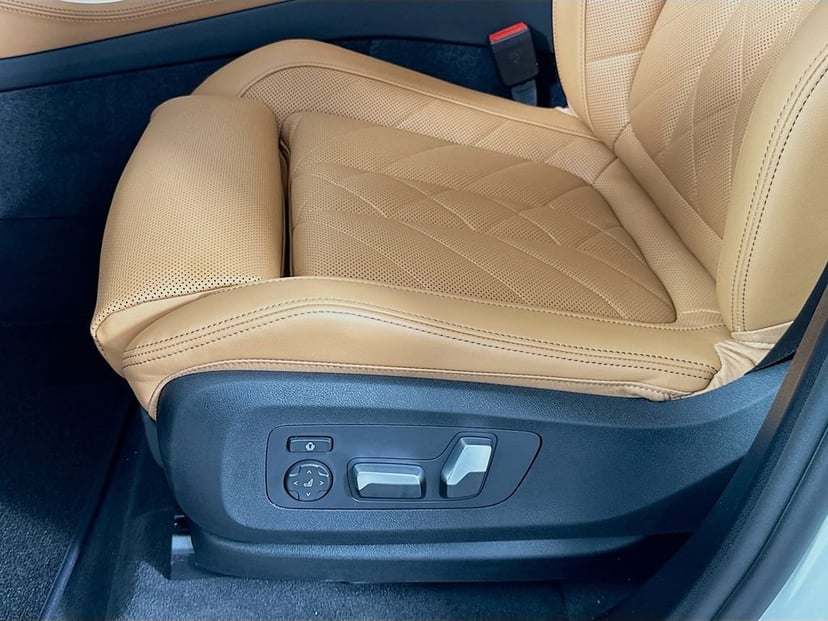 2026 BMW X5 - Image 21