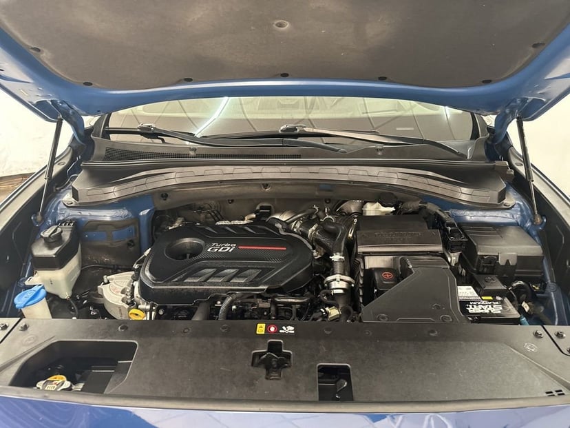 2019 Hyundai Santa Fe - Image 27