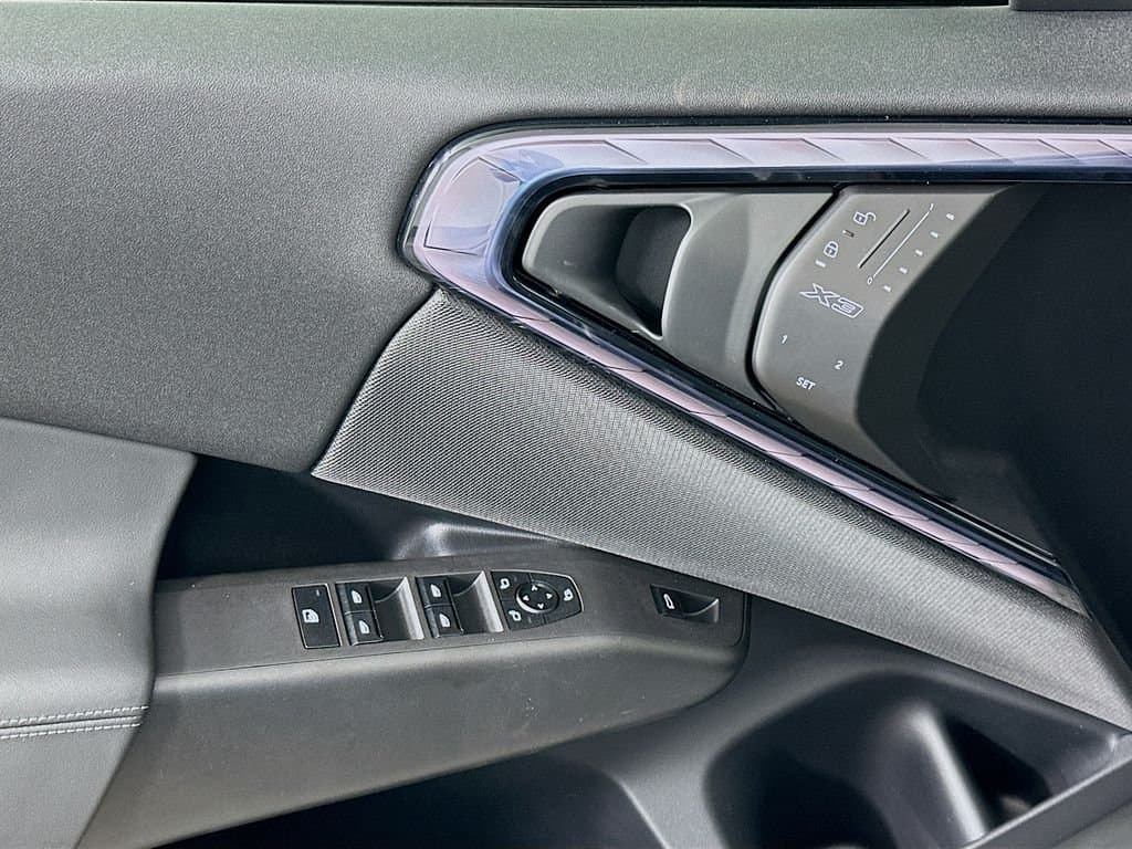 2025 BMW X3 - Image 20