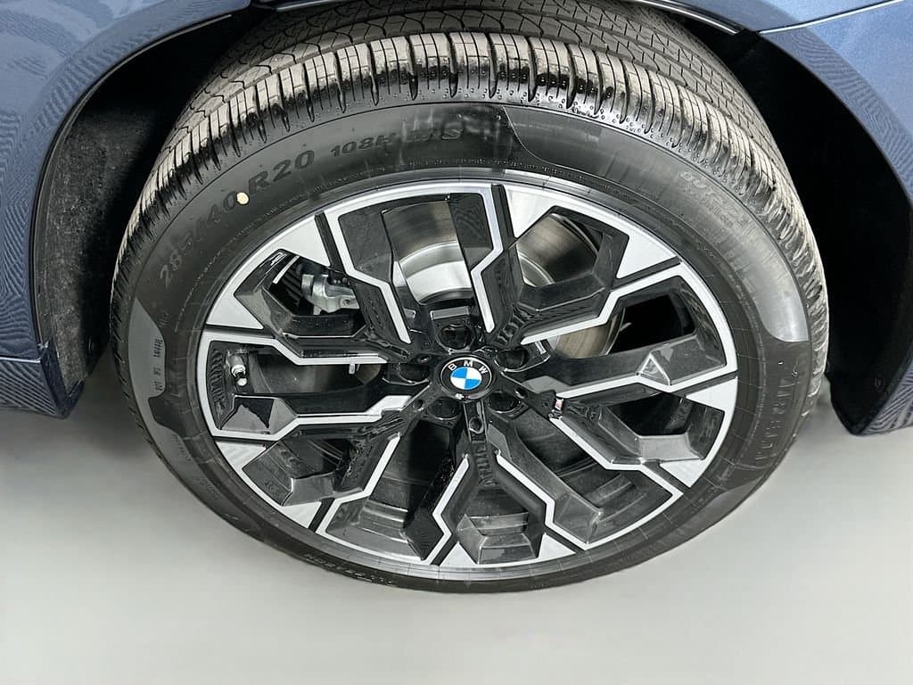 2025 BMW X3 - Image 23