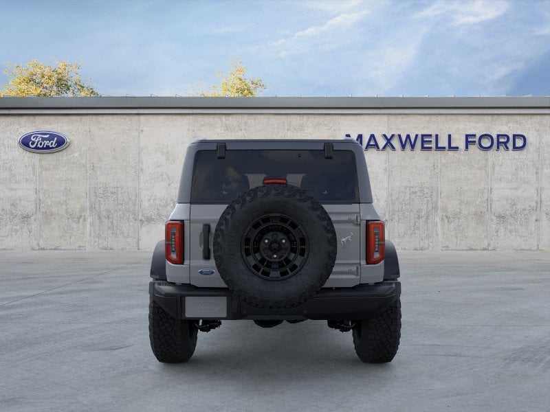2026 Ford Bronco - Image 18