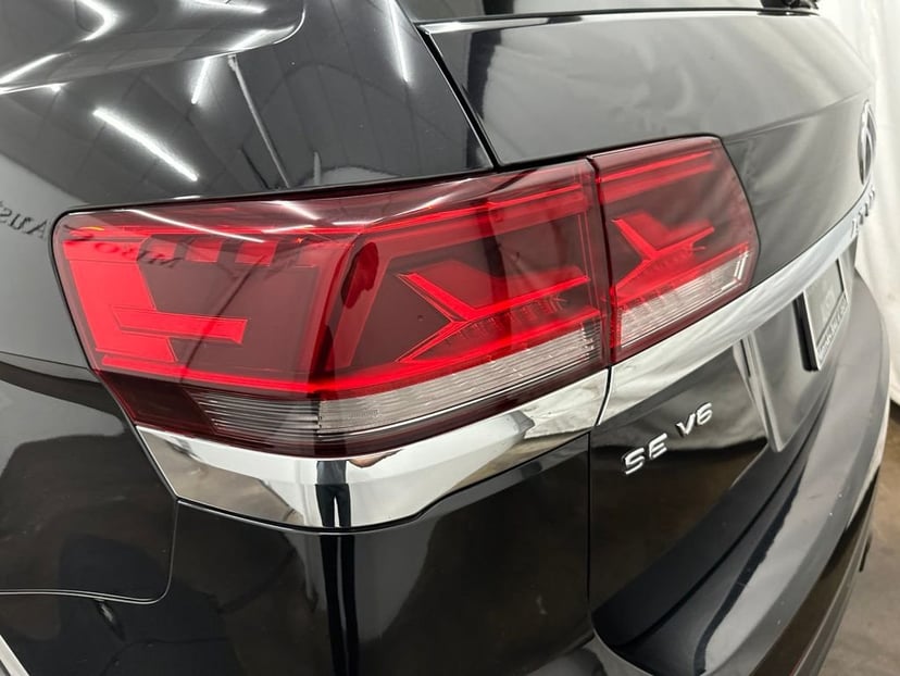 2022 Volkswagen Atlas - Image 25
