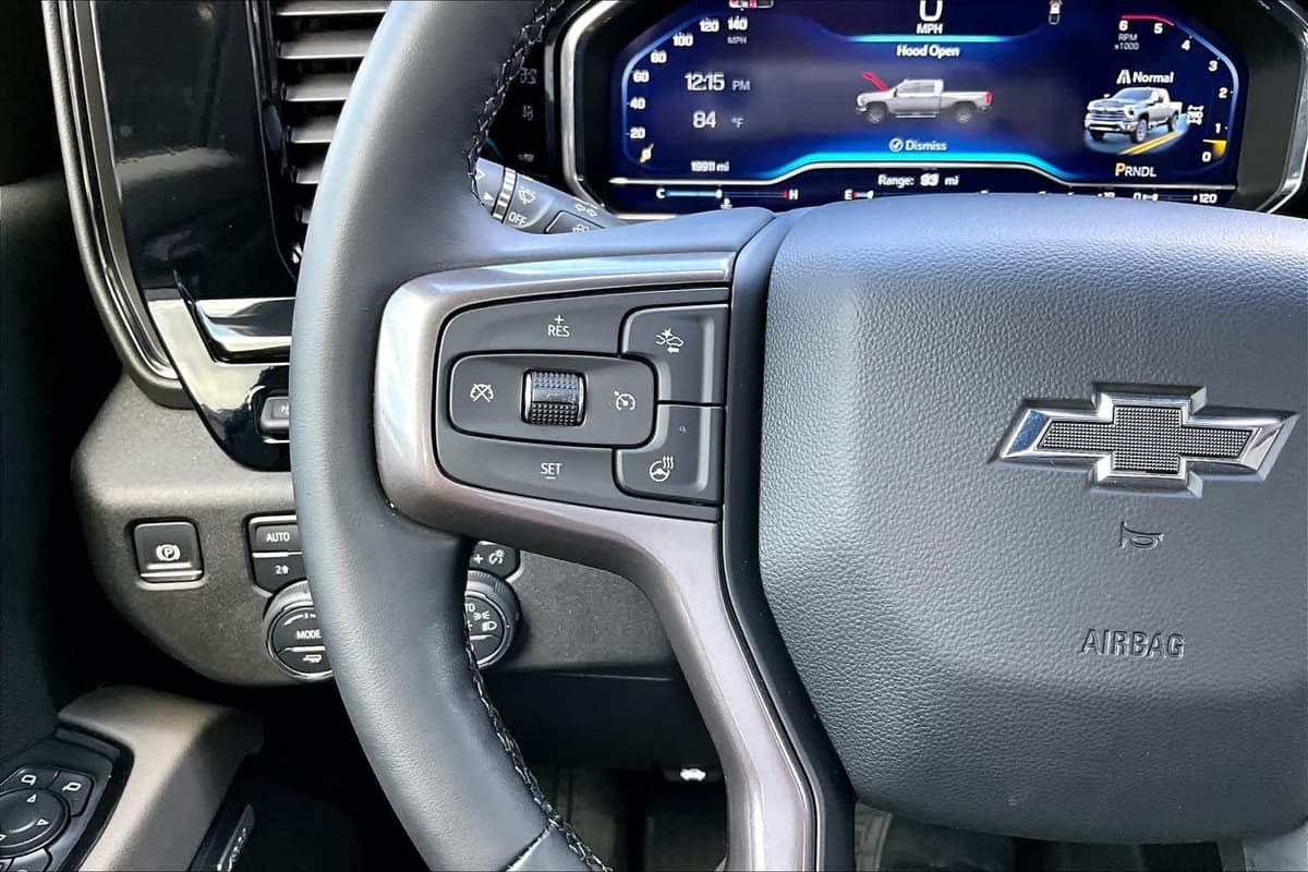 2024 Chevrolet Silverado 2500HD - Image 26