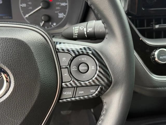 2025 Toyota Corolla - Image 15