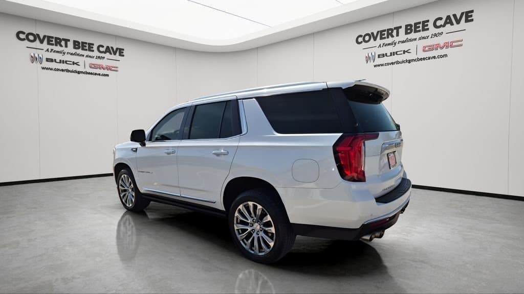2022 GMC Yukon - Image 7