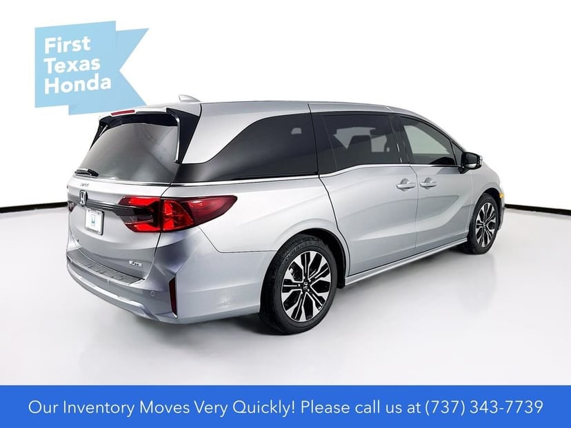 2026 Honda Odyssey - Image 8