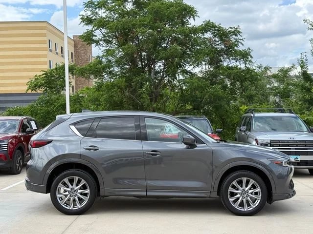 2025 Mazda CX-5 - Image 6