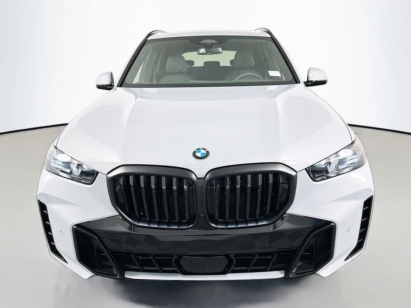 2026 BMW X5 - Image 3