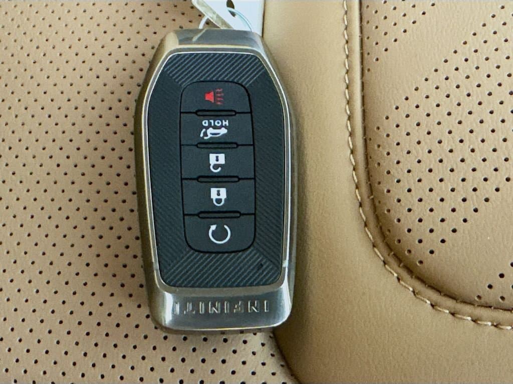 2026 INFINITI QX80 - Image 39