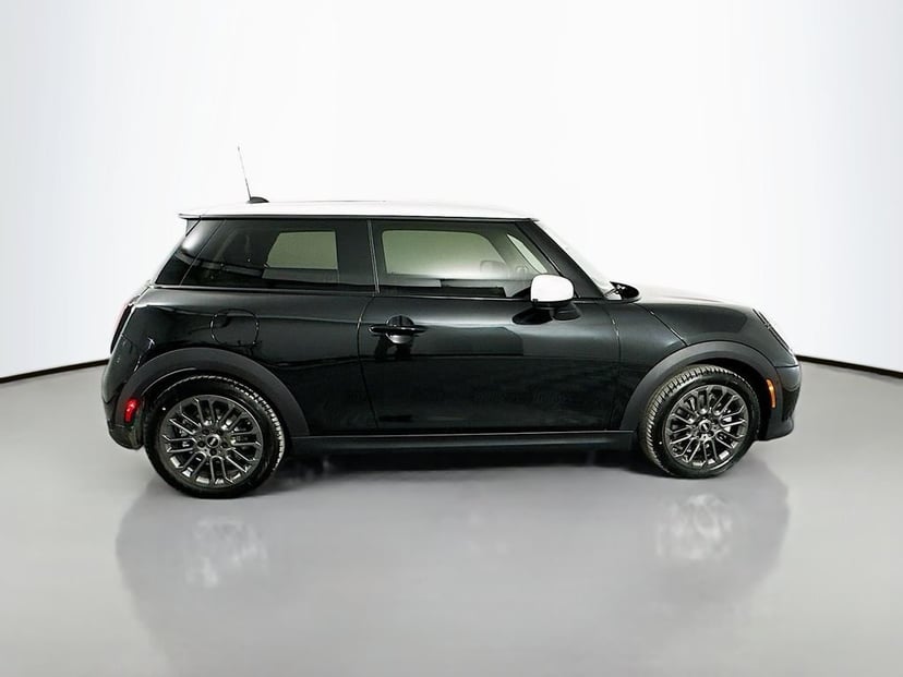 2025 MINI Cooper S - Image 4