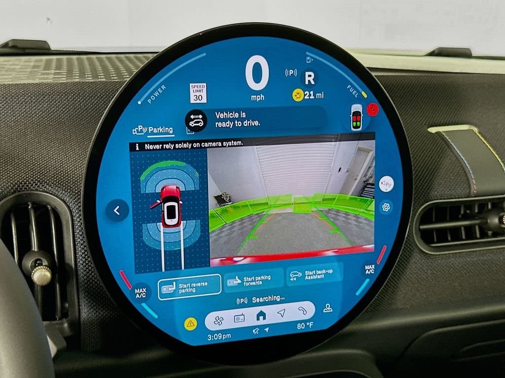 2025 MINI Cooper - Image 13