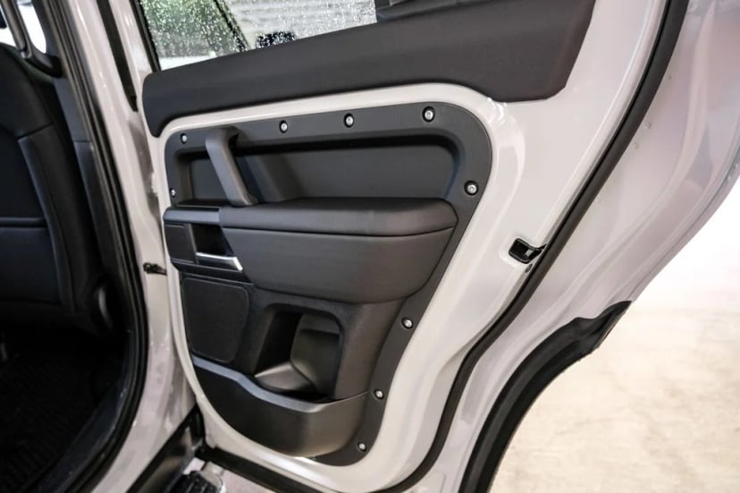 2026 Land Rover Defender 110 - Image 41