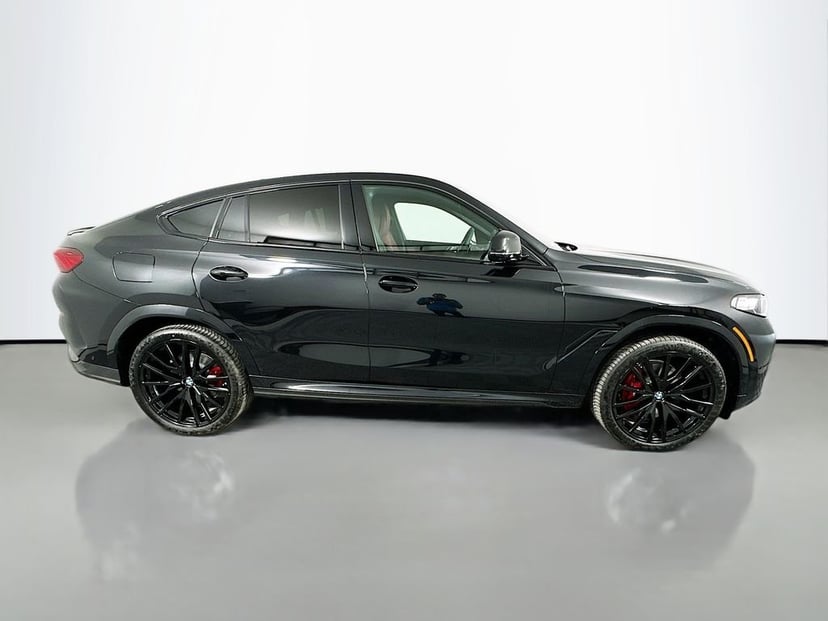 2027 BMW X6 - Image 4
