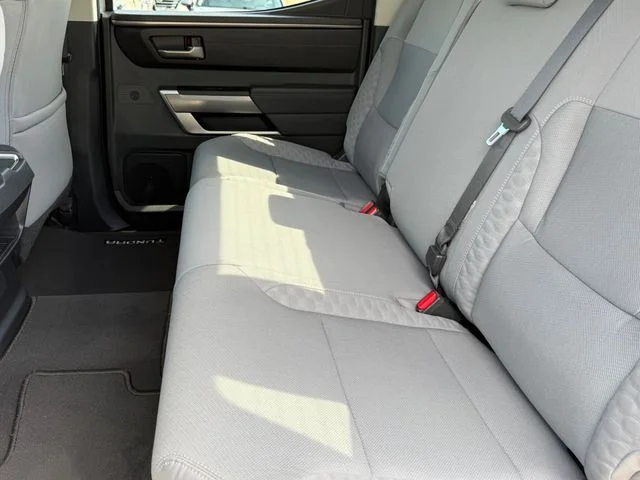2024 Toyota Tundra - Image 27