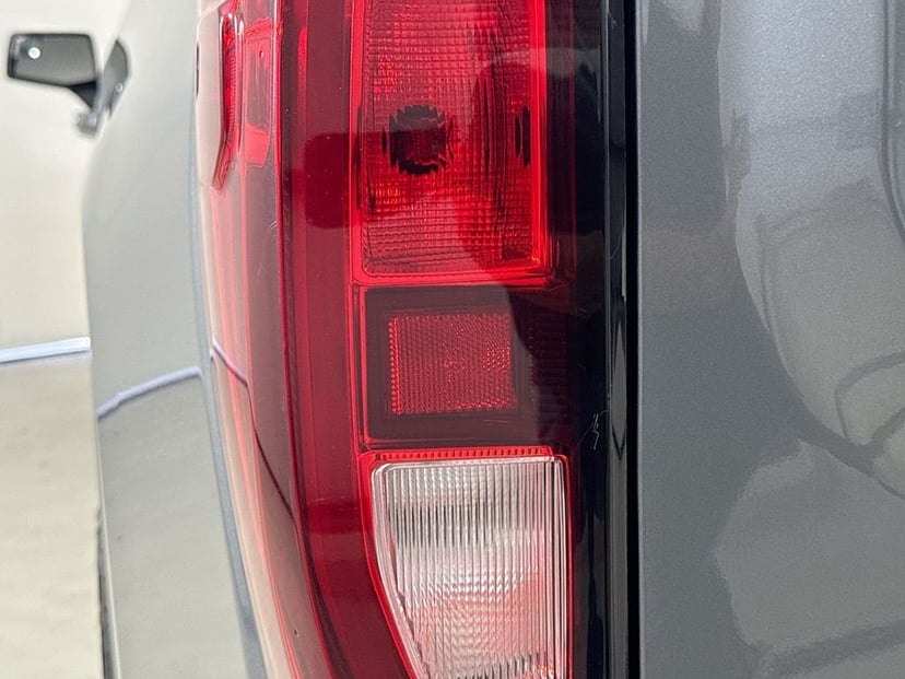 2021 GMC Sierra 1500 - Image 31