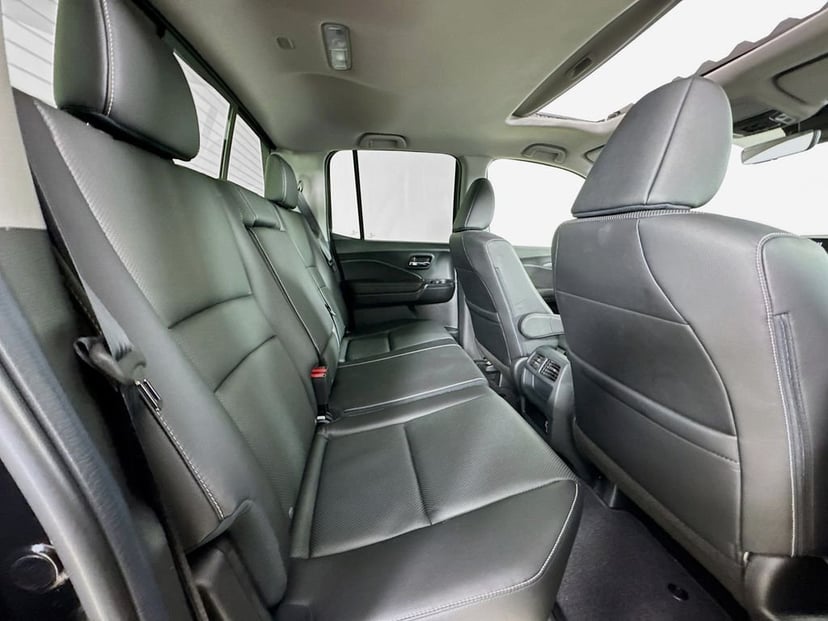 2023 Honda Ridgeline - Image 36
