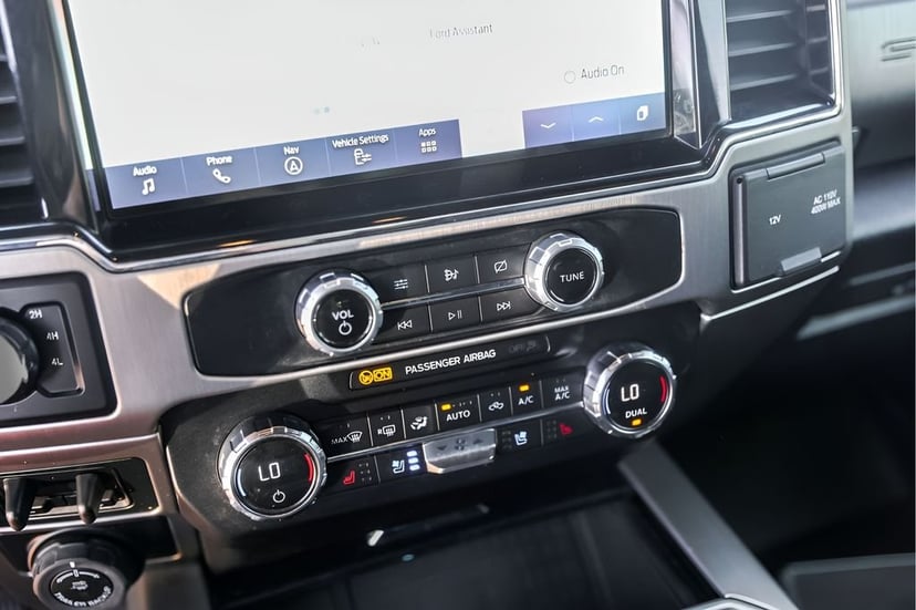 2022 Ford F-250SD - Image 23