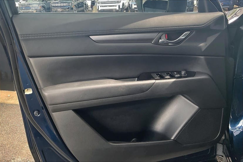 2023 Mazda CX-5 - Image 21