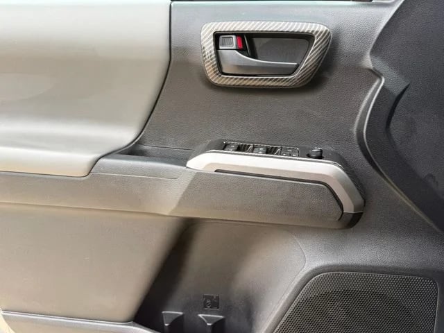 2023 Toyota Tacoma - Image 19