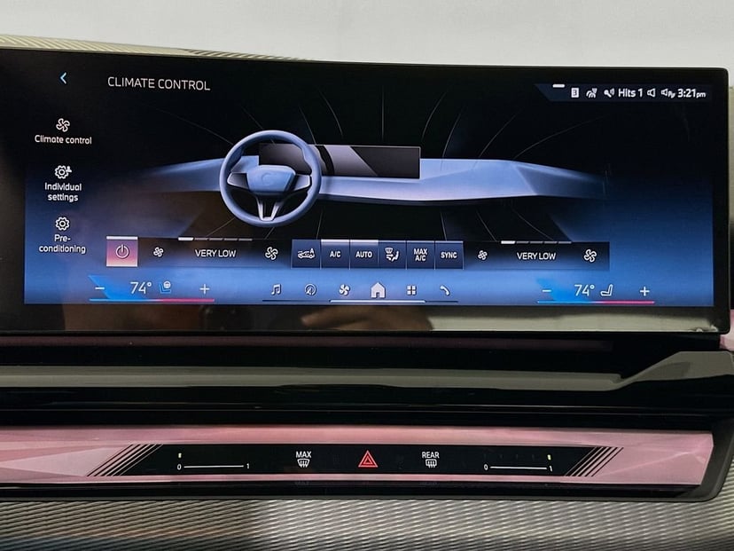 2027 BMW i5 - Image 14
