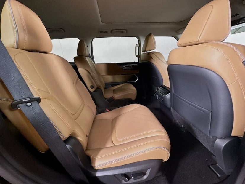 2026 INFINITI QX80 - Image 35