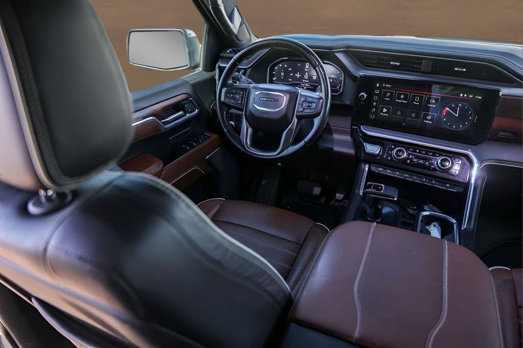 2023 GMC Sierra 1500 - Image 25