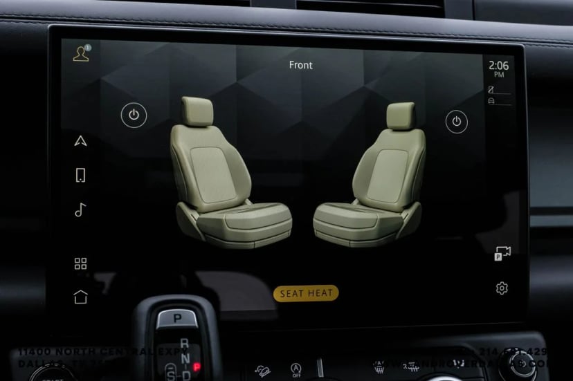 2026 Land Rover Defender 110 - Image 33