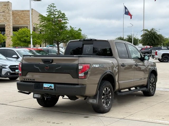 2021 Nissan Titan - Image 4