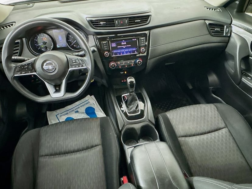 2018 Nissan Rogue - Image 25