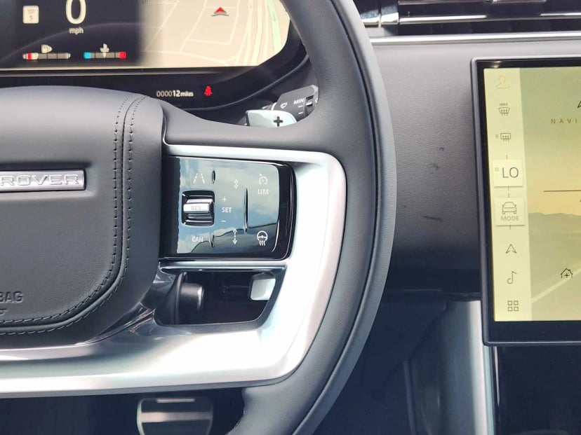 2026 LAND ROVER Range Rover - Image 28