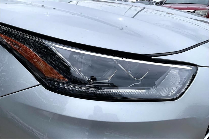 2021 Toyota Highlander - Image 27