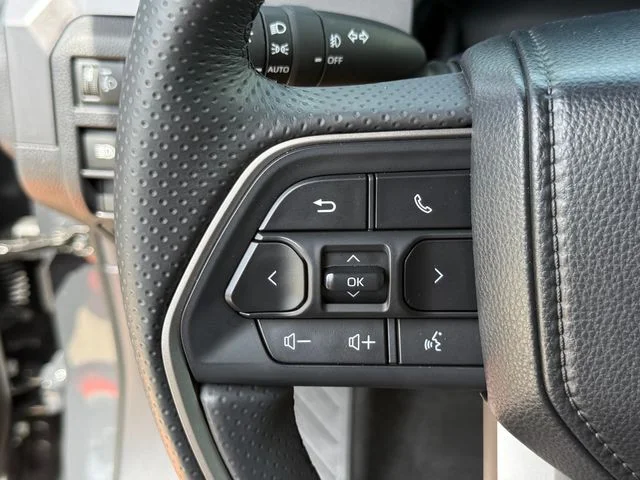 2025 Toyota 4Runner - Image 16