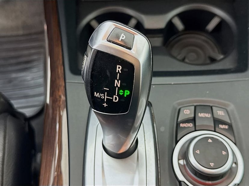 2010 BMW X5 - Image 21