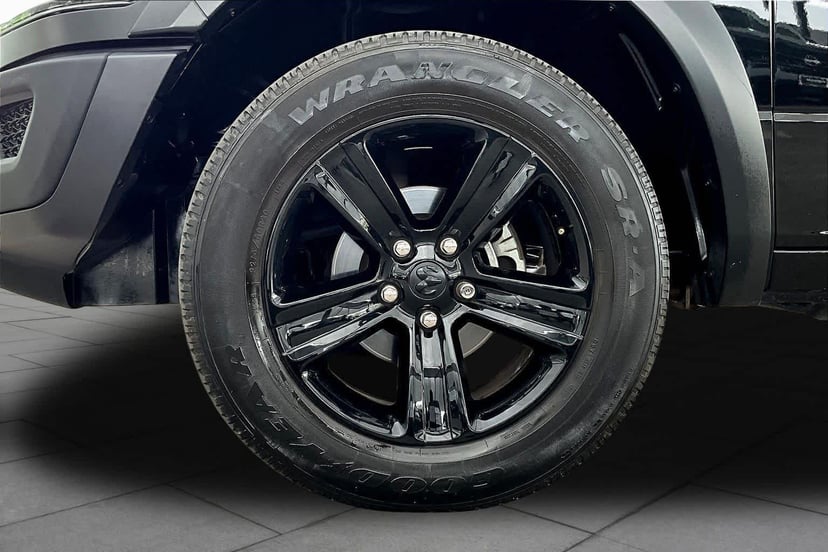 2023 Ram 1500 Classic - Image 11
