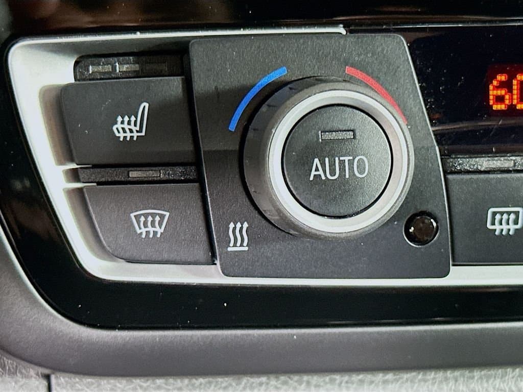 2015 BMW M4 - Image 21