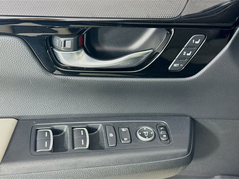 2025 Honda CR-V - Image 22