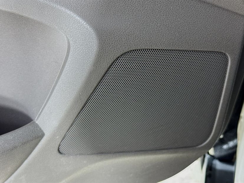 2015 Honda Odyssey - Image 22