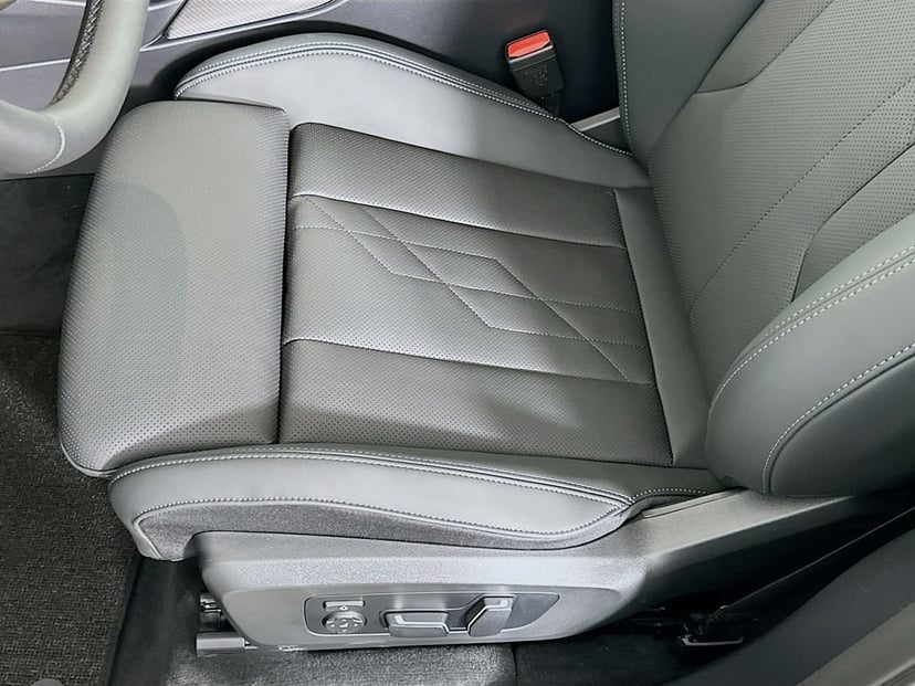 2025 BMW X3 - Image 21