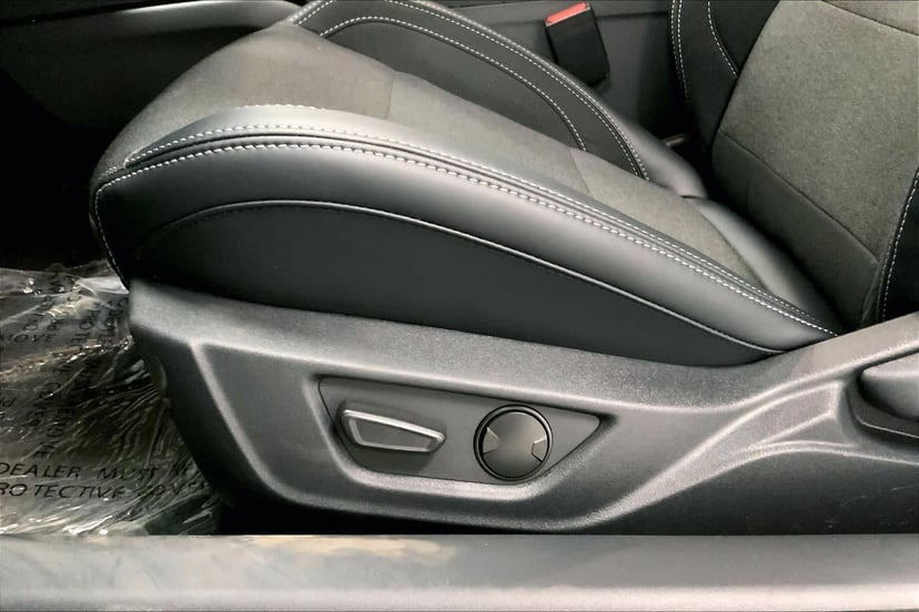 2026 Ford Mustang - Image 19