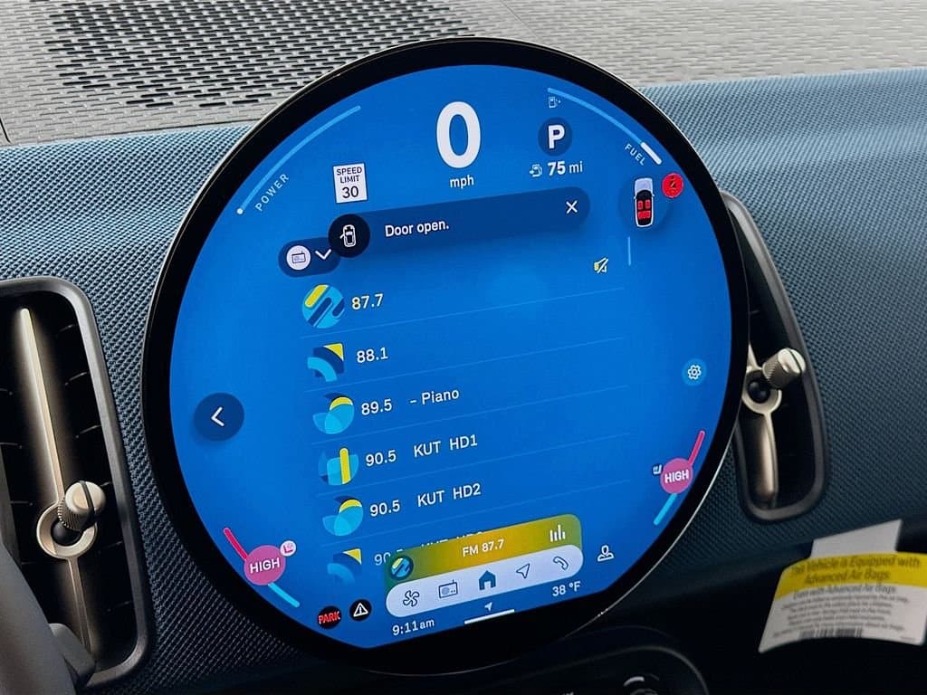 2025 MINI Cooper S Countryman - Image 11