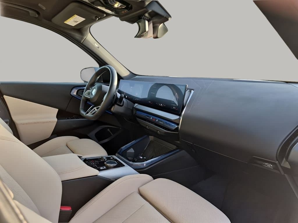 2025 BMW X3 - Image 14