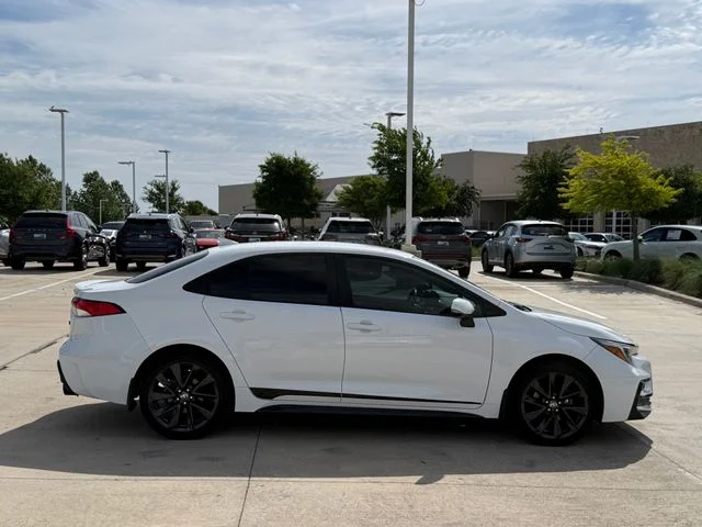 2023 Toyota Corolla - Image 4