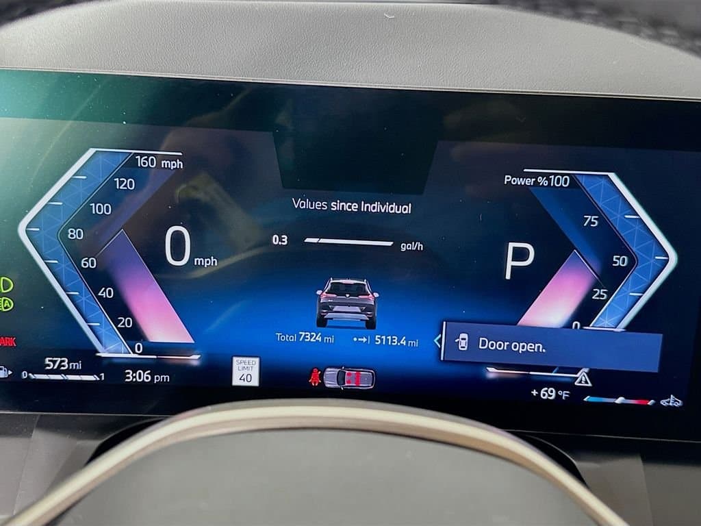 2025 BMW X3 - Image 12