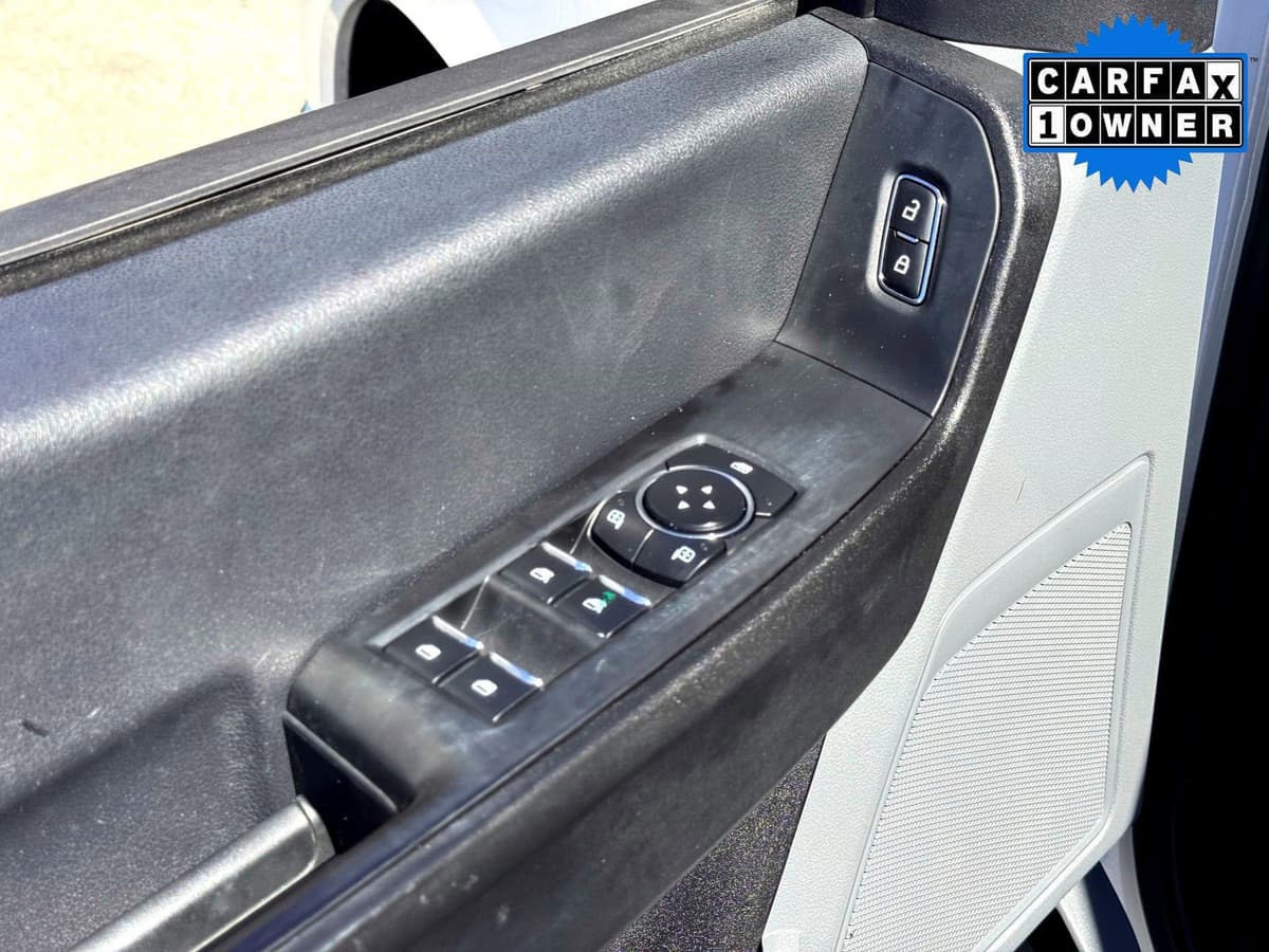 2023 Ford Super Duty F-250 SRW - Image 15