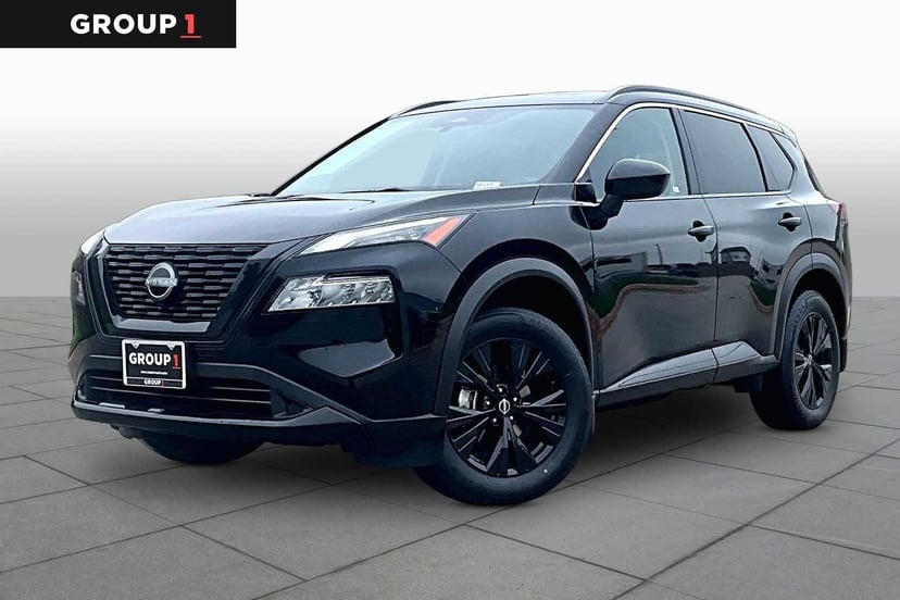 2023 Nissan Rogue - Image 1