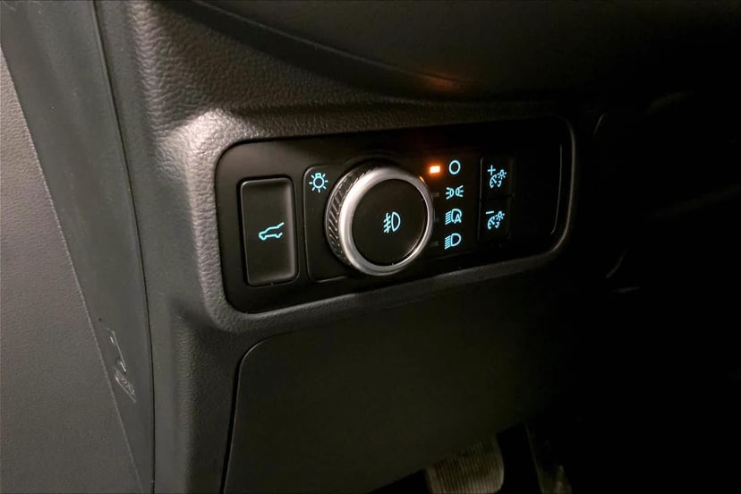 2026 Ford Explorer - Image 18